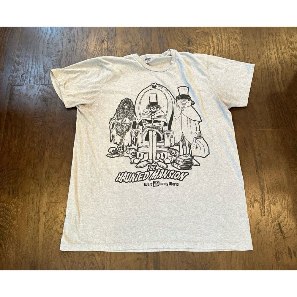 DISNEY Vault Collection Haunted Mansion T-Shirt Retro-style Print
